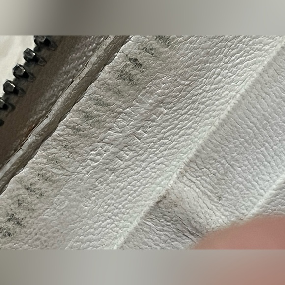 Bottega Veneta Snow White Intrecciato Wallet - Picture 4 of 7